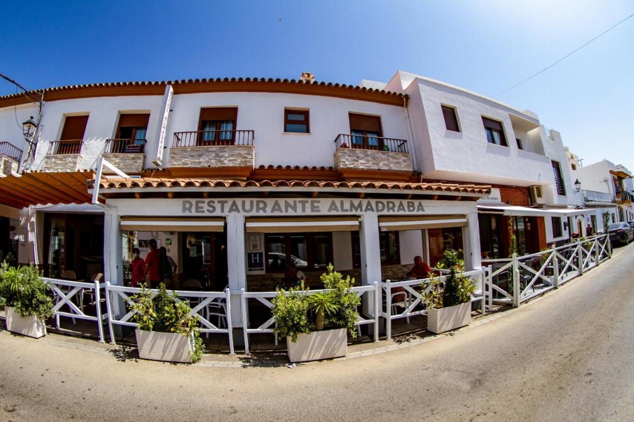 Hotel Almadraba Zahara de los Atunes Exterior photo